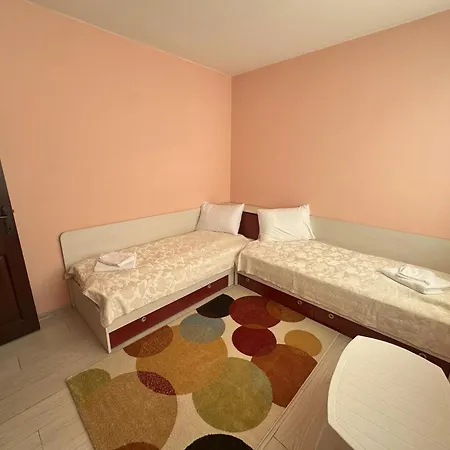 аpartment - Free Street Parking & Self Check - In, Two Bedrooms Apartamento