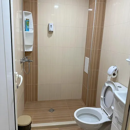 аpartment - Free Street Parking & Self Check - In, Two Bedrooms Apartmán *