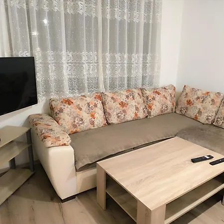 شقة аpartment - Free Street Parking & Self Check - In, Two Bedrooms ستارا زاغورا