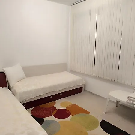 شقة аpartment - Free Street Parking & Self Check - In, Two Bedrooms ستارا زاغورا