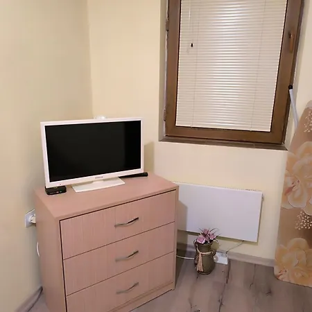 аpartment - Free Street Parking & Self Check - In, Two Bedrooms Apartamento Stara Zagora